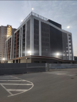 "Жилая застройка на пересечении ул.40 лет Победы и ул.Героев-Разведчиков.Многоэтажная стоянка автотранспорта. Литер 5.2 - 1 этап строительства.